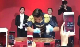 新年娱乐圈吃瓜爆料,明星幕后故事与惊人爆料